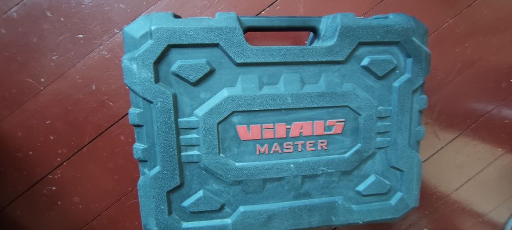 Перфоратор SDS-MAX