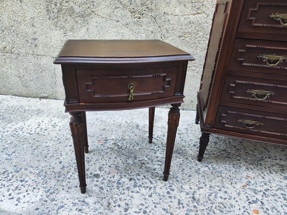 Cómoda e Mesinhas de Cabeceira