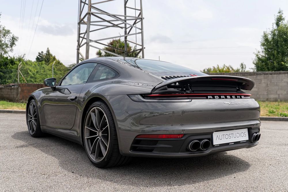 Porsche 911 (992) Carrera 4 PDK
