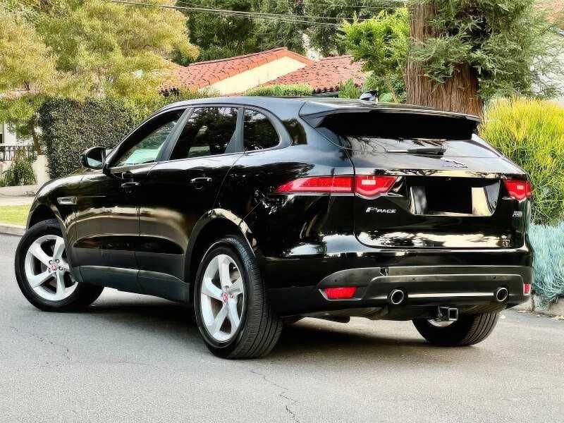2017 Jaguar F-PACE 35t Premium