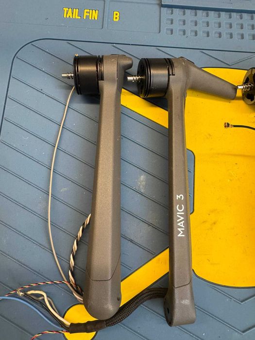 Промінь з мотором Mavic 3 (M1, M2, M3, M4) оригінал б/в