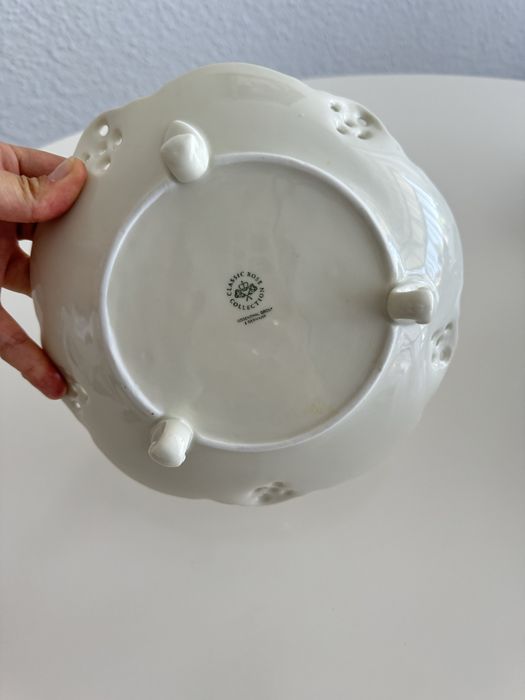 Paterka na nóżkach Rosenthal Sanssouci Ramona róże