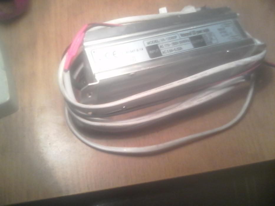 Герметичный блок питания 12В 5А для светодиодной ленты