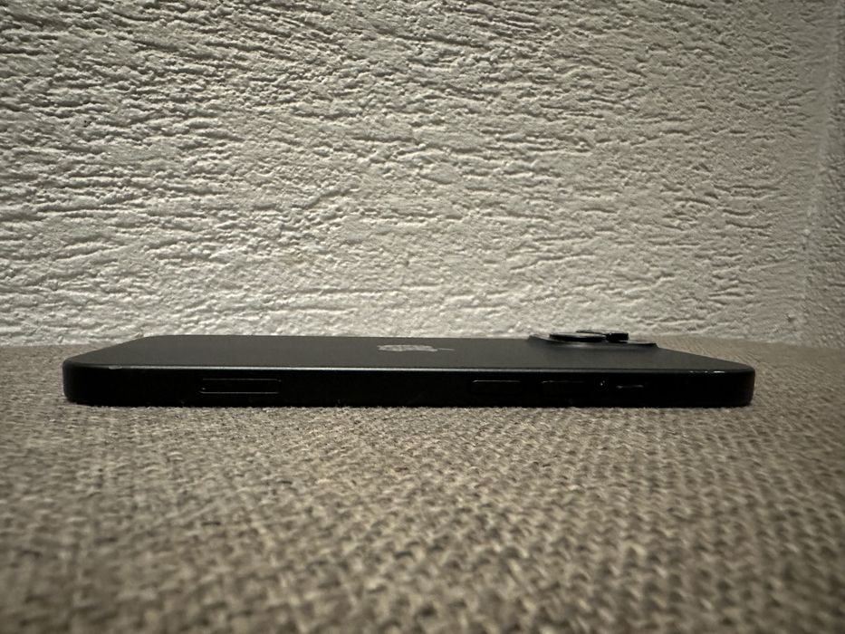 Iphone 15 128gb 93% bateria, gwarancja