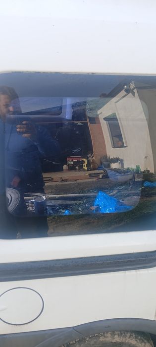 Szyby Opel combo  2004 rok