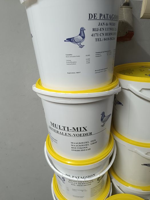 De Patagoon Multi Mix 10kg- grit mieszanka mineralna gołębie, g