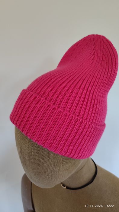 Шапка ручної роботи