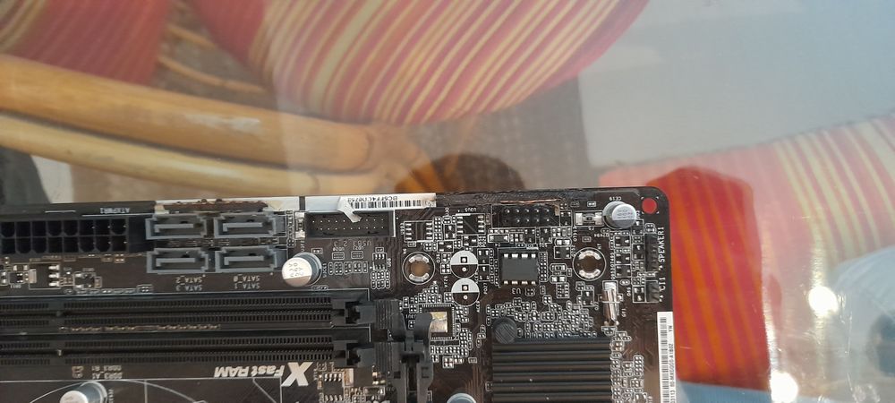 Matherboard Asrock