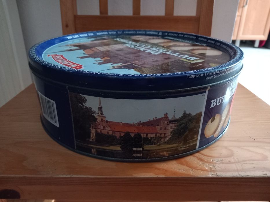 Metalowa puszka Danish Butter Cookies.
