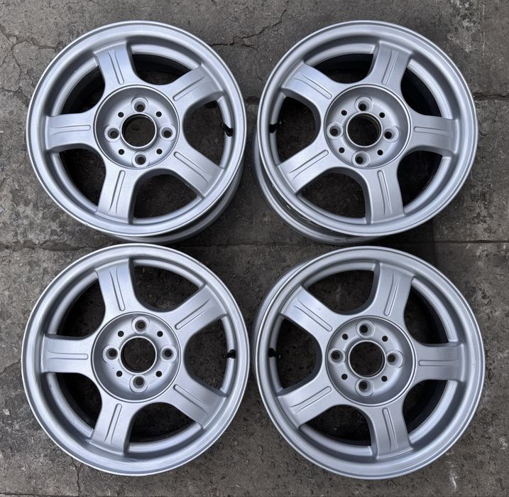 Литые диски Status r14 4x98 ET-35 ВАЗ/Lada/Калина/Приора/Гранта/Fiat/Lancia/Alfa Romeo/Doblo/Linea/Albea/Bravo/Qubo/Stilo/Tipo/Tempra/Bipper/Nemo