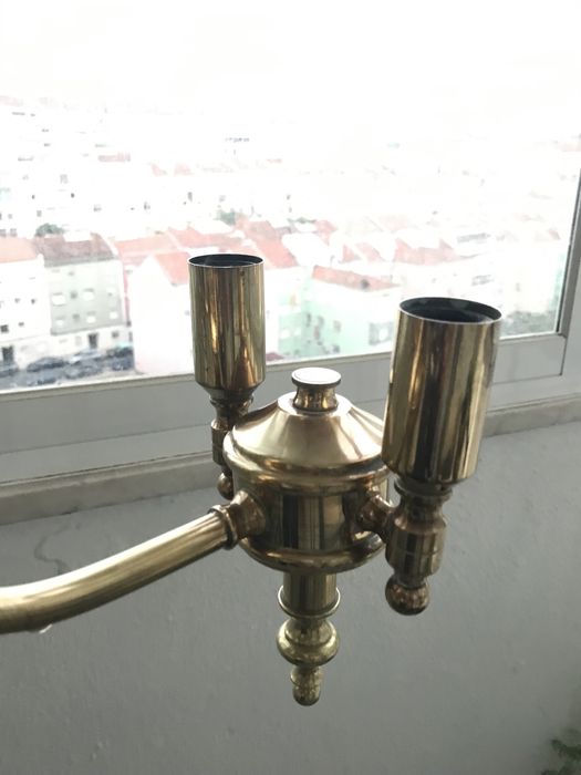 Candeeiro de teto dourado para 6 lâmpadas