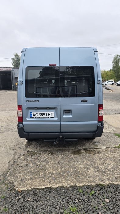 Продам форд транзит,Ford TRANSIT.2.4 дизель.Пасажир 8+1