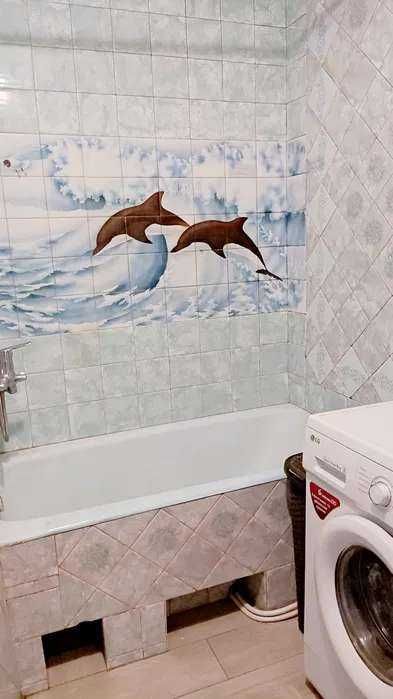 продаж 2 кім.з ремонтом, 4 пов.метро ЛІСОВА