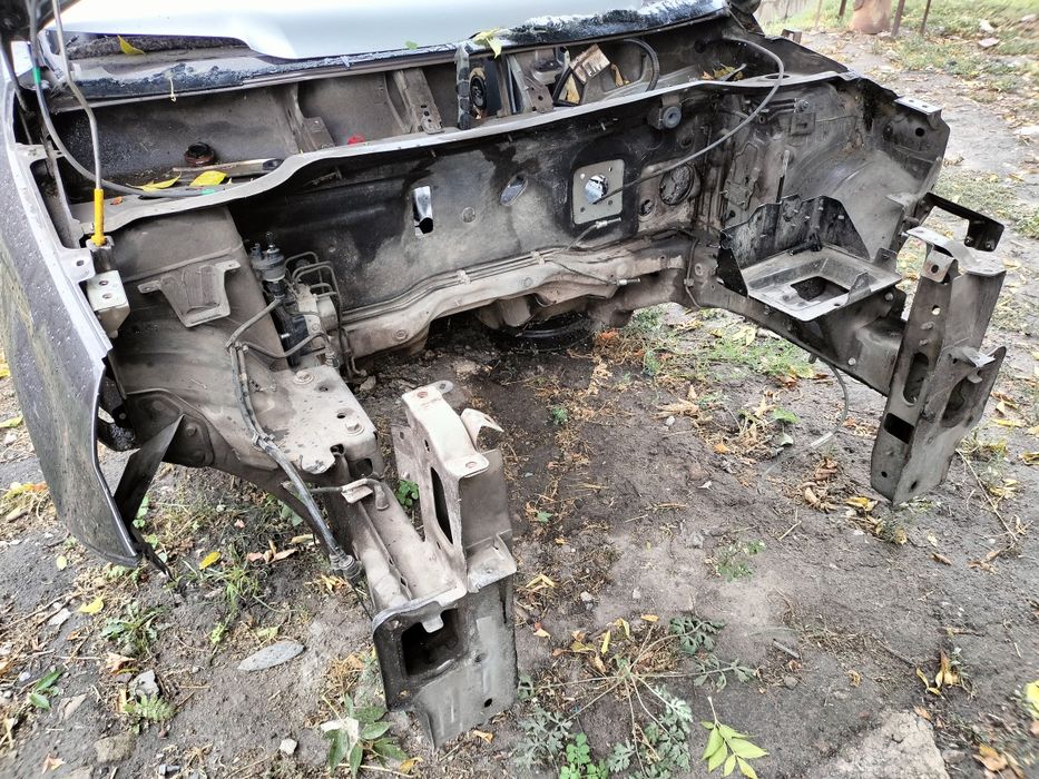 Капот LADA Vesta