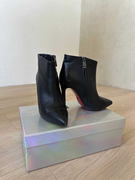 Жіночі ботільйони Miraton