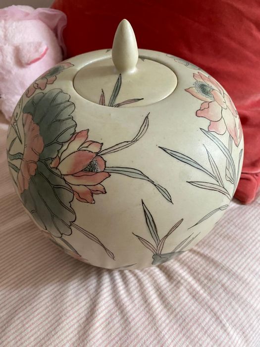 Pote Chinês com tampa