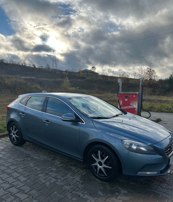 Sprzedam Volvo v40 d2