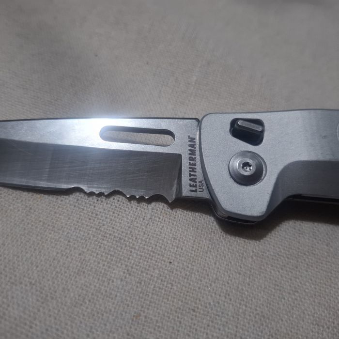 Leatherman Free K4