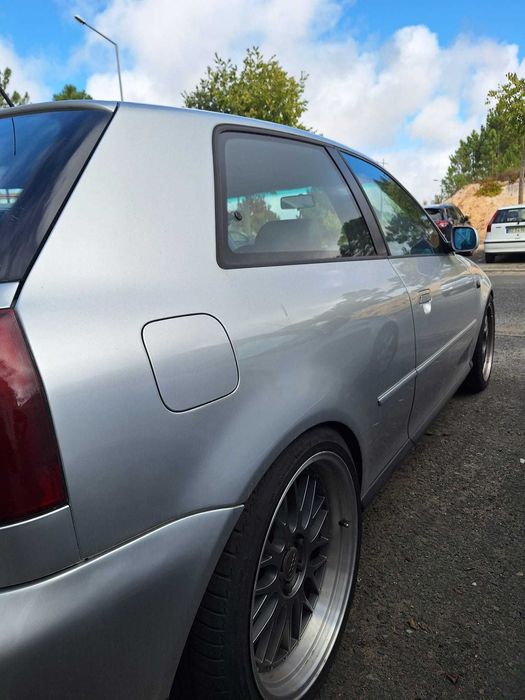 Audi A3 1.8 turbo a gasolina