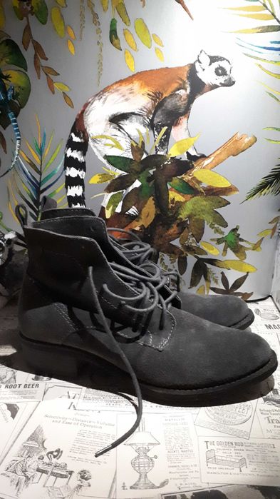 Ботинки (дезерти) з натурального замшу темно-сірого кольору