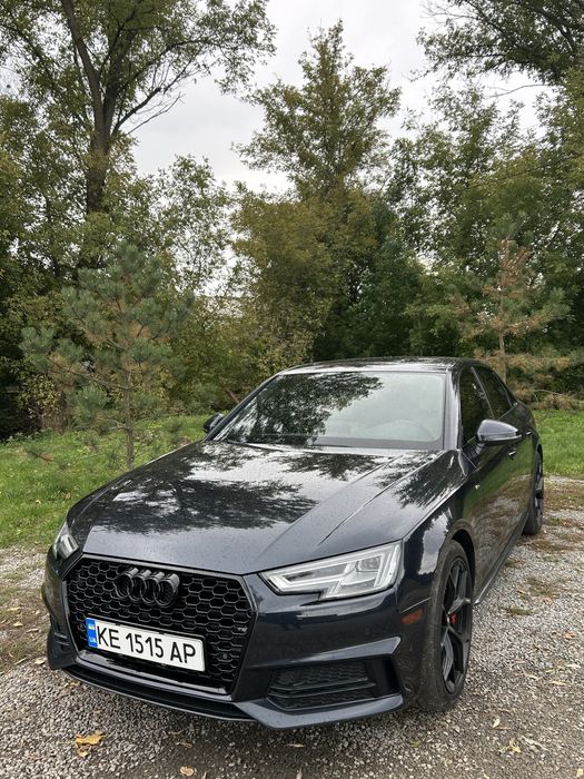 Продам Audi a4 b9 2016 года
