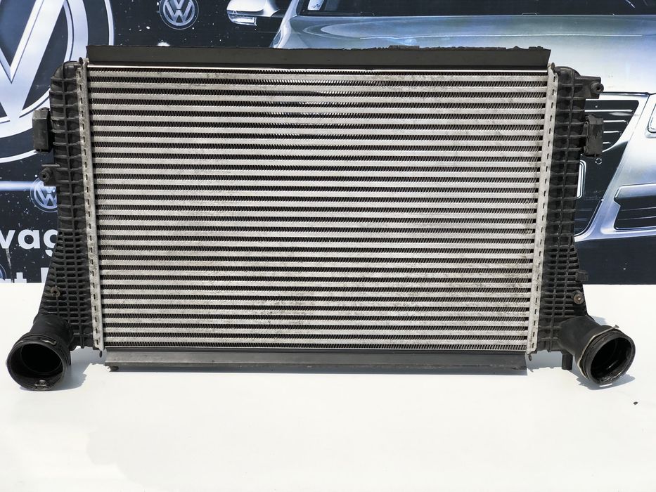 Радиатор интеркуллера радіатор інтеркуллера Passat B6 2.0 BKP