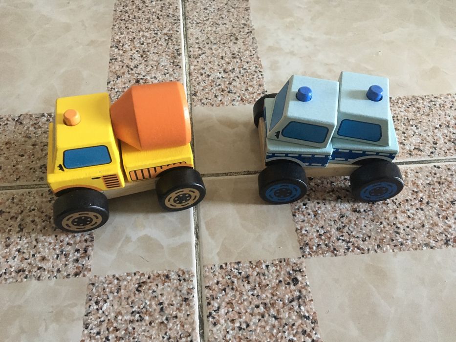 Brinquedos/jogos bebé e criança