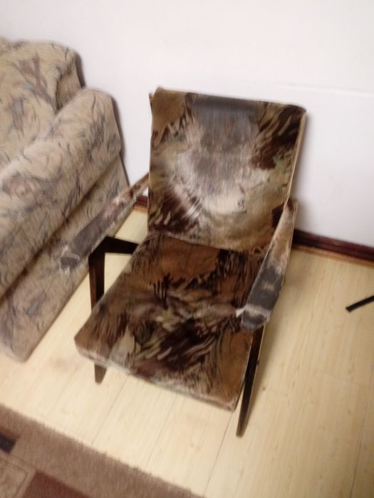 Sprzedam fotel z prl.