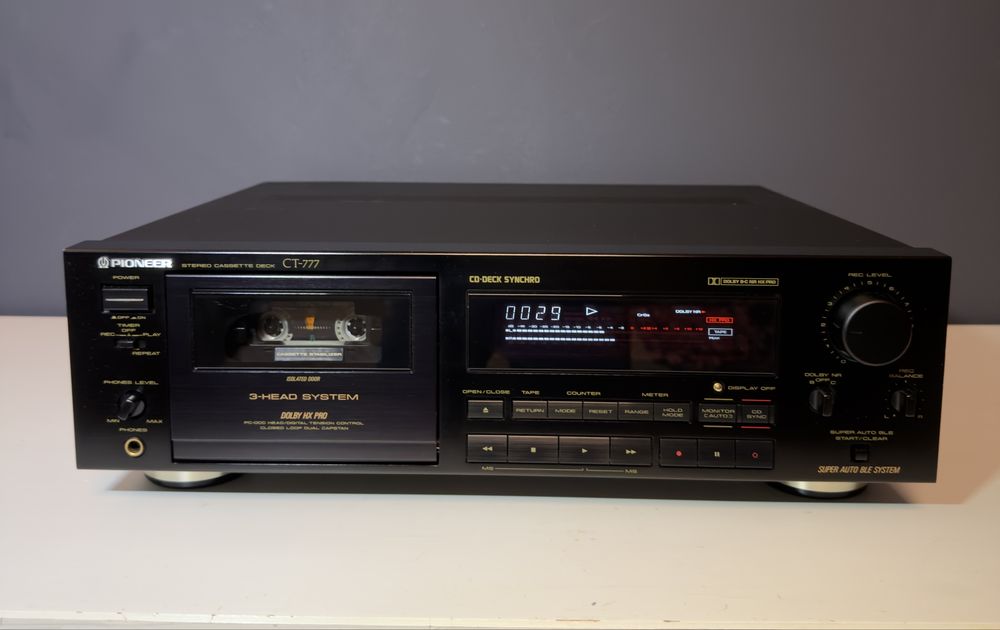 Pioneer CT-777 Deck Kasetowy – Trzygłowicowy Klasyk Hi-Fi, Super Stan