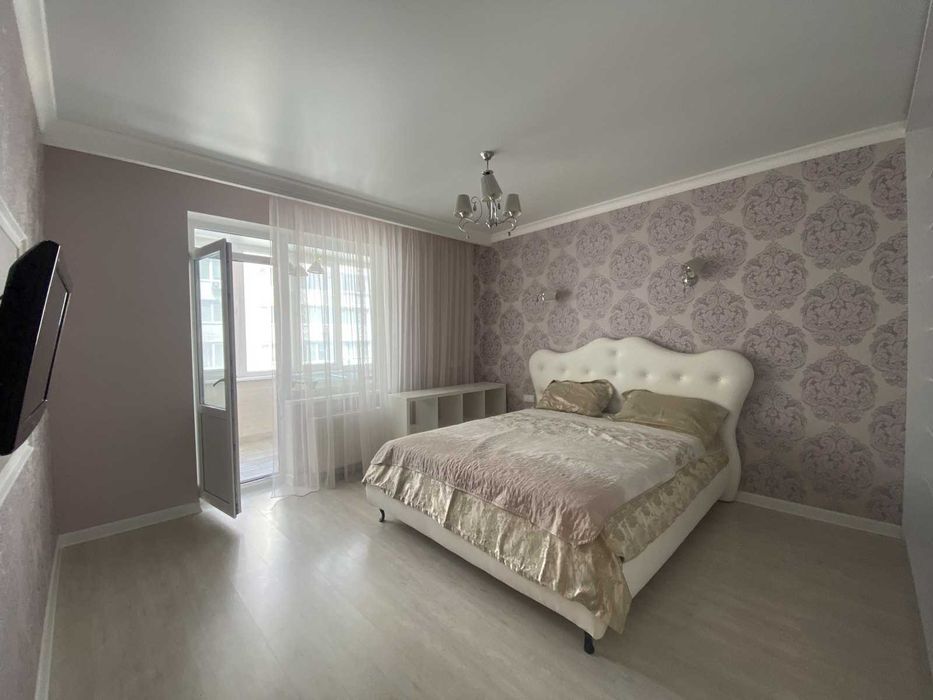 2-комнатная квартира по адресу ул. Радужный м-н (площадь 72,5 м²) - Atlanta.ua - фото 2