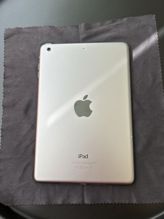Продам iPad 2 mini