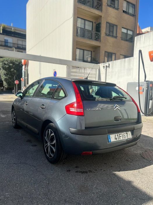 Citroën C4