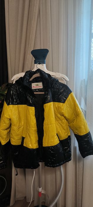 Куртка на дівчинку 164 зріст весна осінь