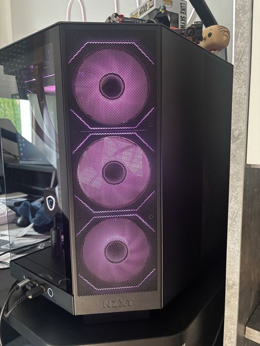 Komputer Gamingowy RTX 5070 MSI Gaming Trio + Ryzen 7 5800X + AIO 360 + 32GB | Jak nowy