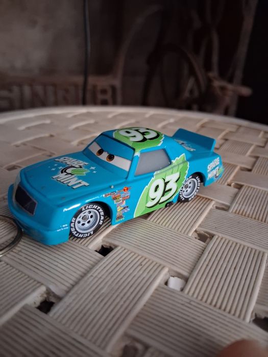 Carrinho da coleção da disney