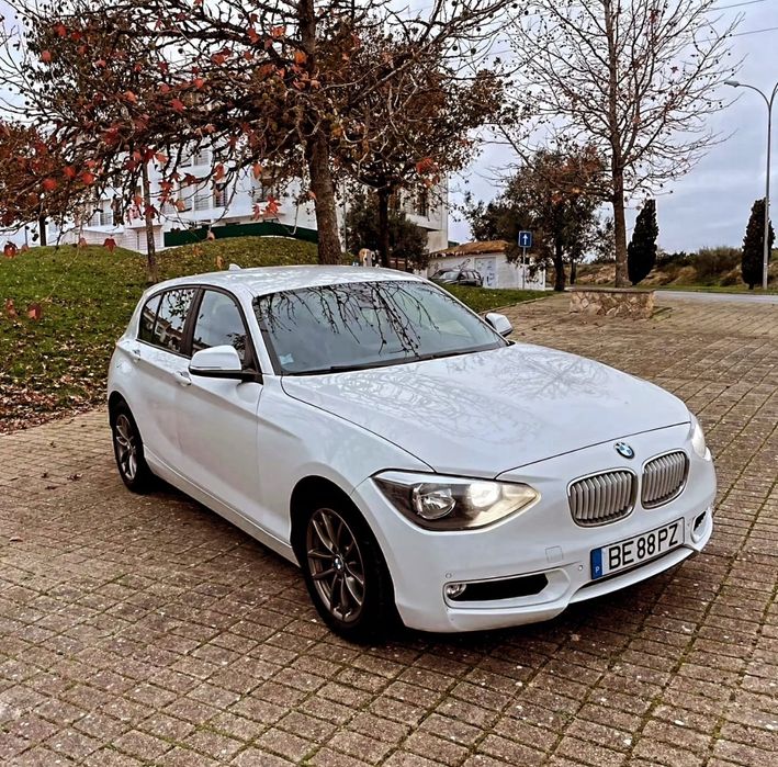 Bmw 120D 185cv caixa automática em excelente estado de geral