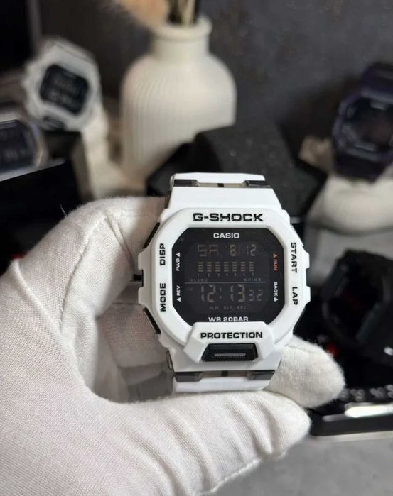 Наручные часы Casio GBD-200SM Новые