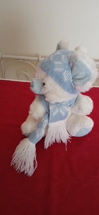 Heunec Plush Bear443350693142210561
