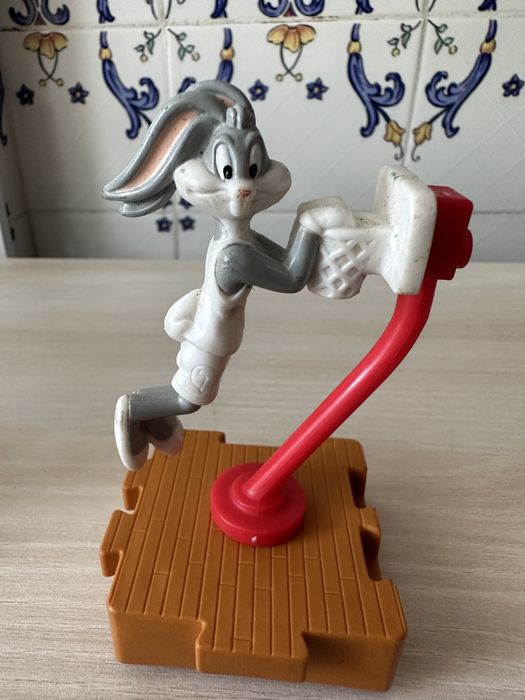 Bd lebron james looney tunes space jam nba 1995 tweety