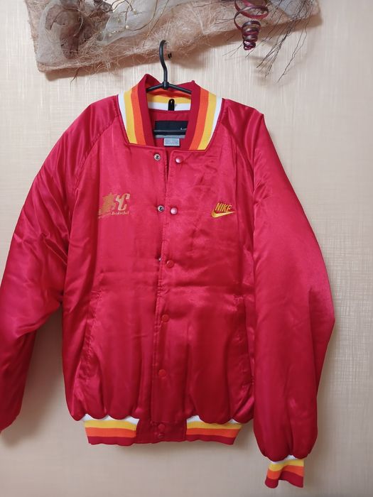 Курточка Nike Оригинал