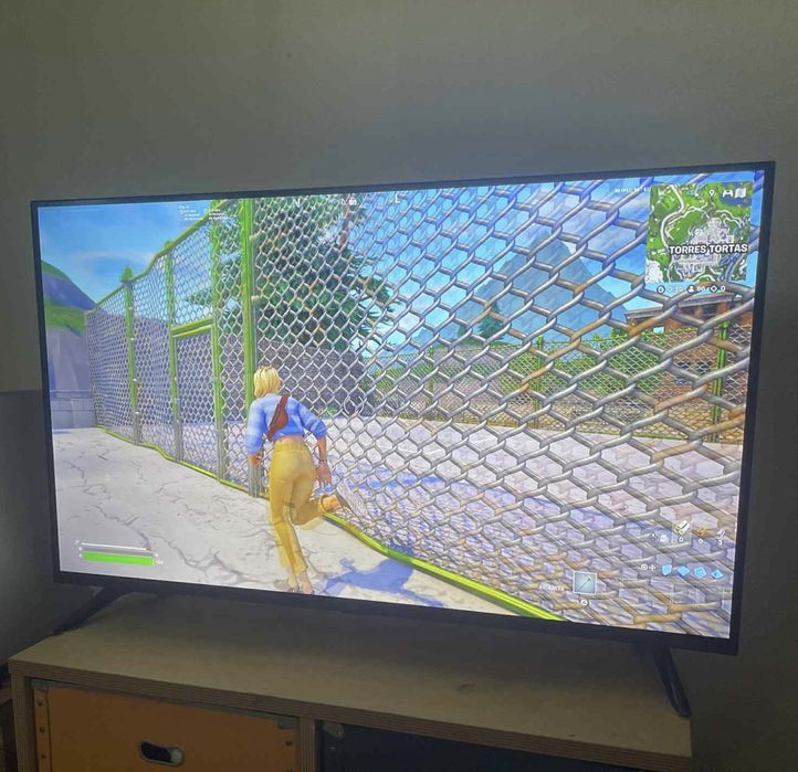 Televisão LG smart tv com AI 43 polegadas