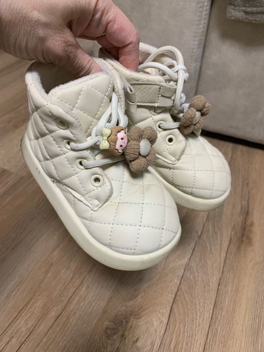 Черевики Хайтопи ботінки для дівчинки весна