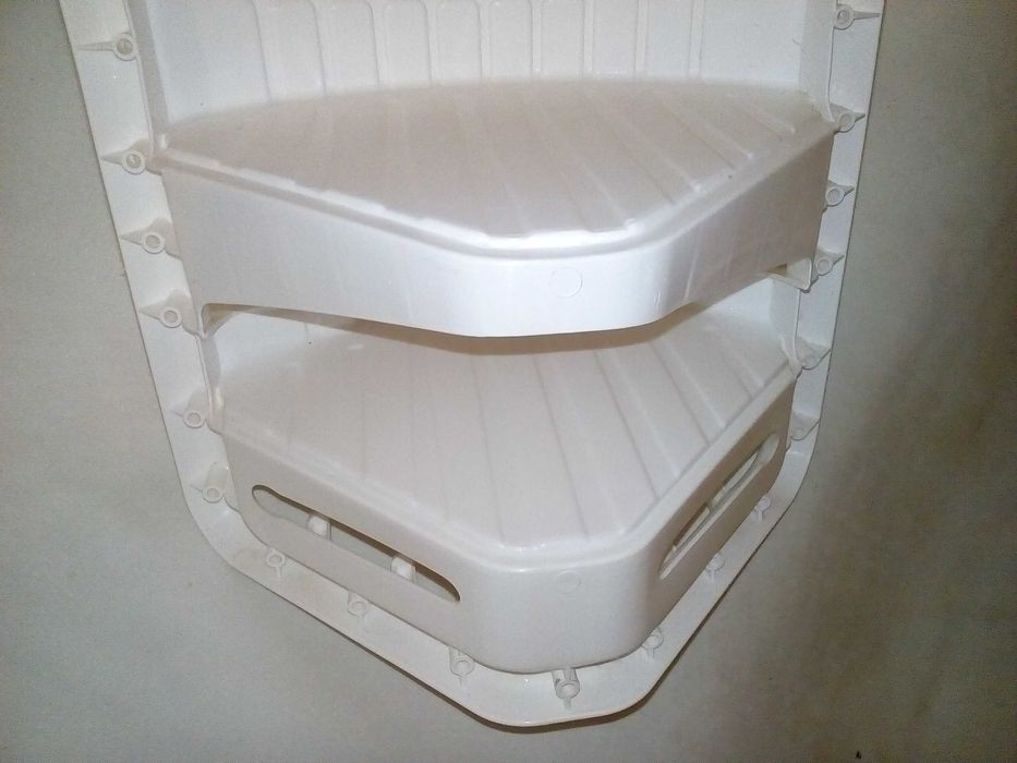 угловая навесная полка в ванную комнату, пластиковая 48 см (3 яруса)