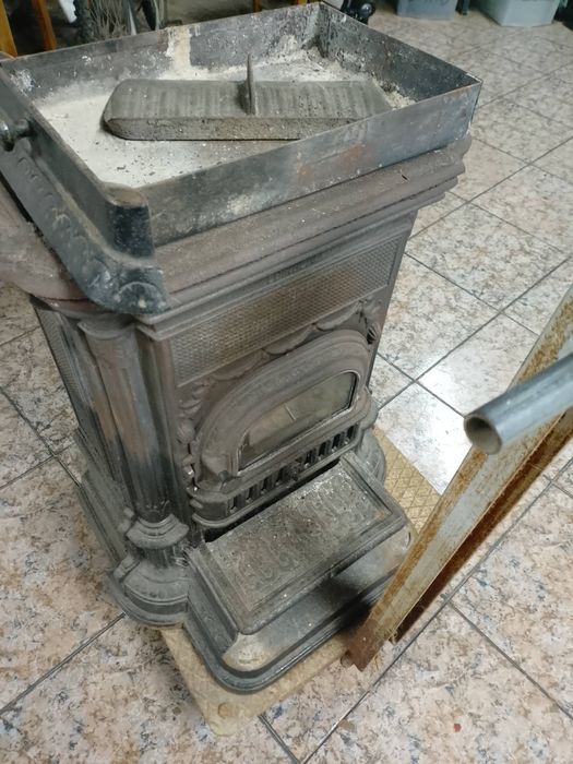 Salamandra ferro fundido