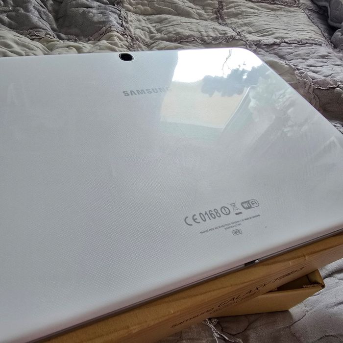 Samsung Galaxy Tab 3 GT-P5210