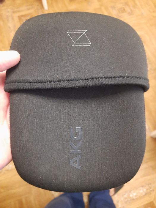 Чехол для наушников