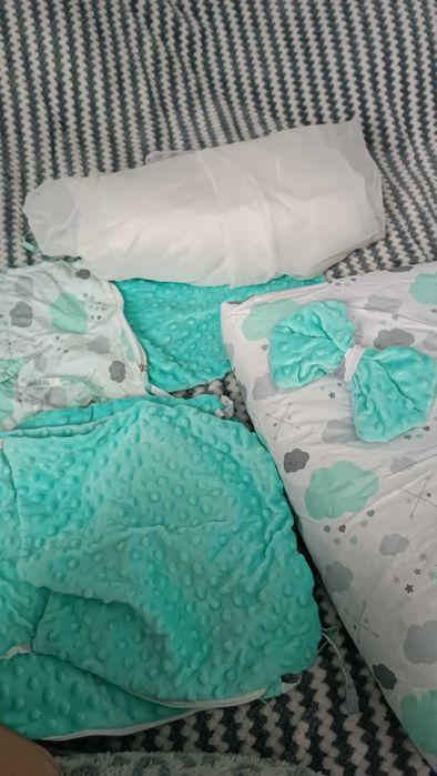 Бортики в ліжечко