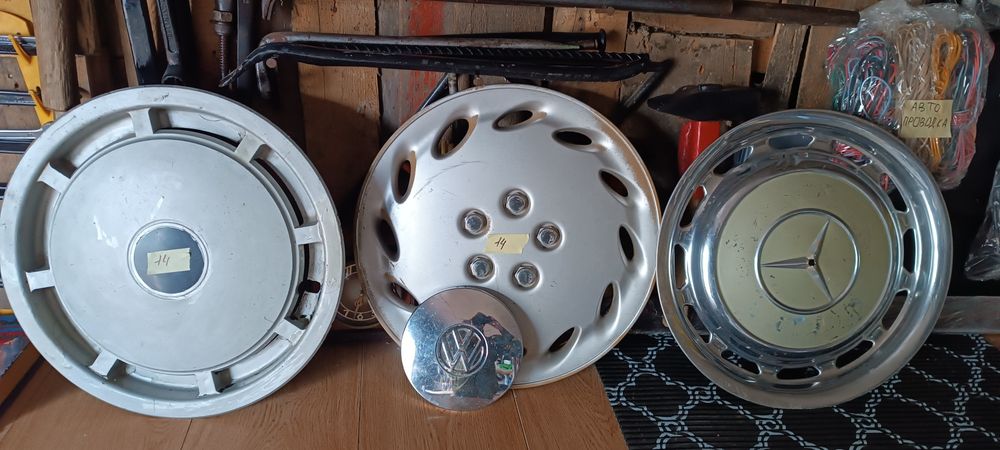 Ковпаки автомобільні Фольксваген та інші.