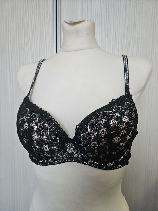 Magnolia 80B biustonosz push-up