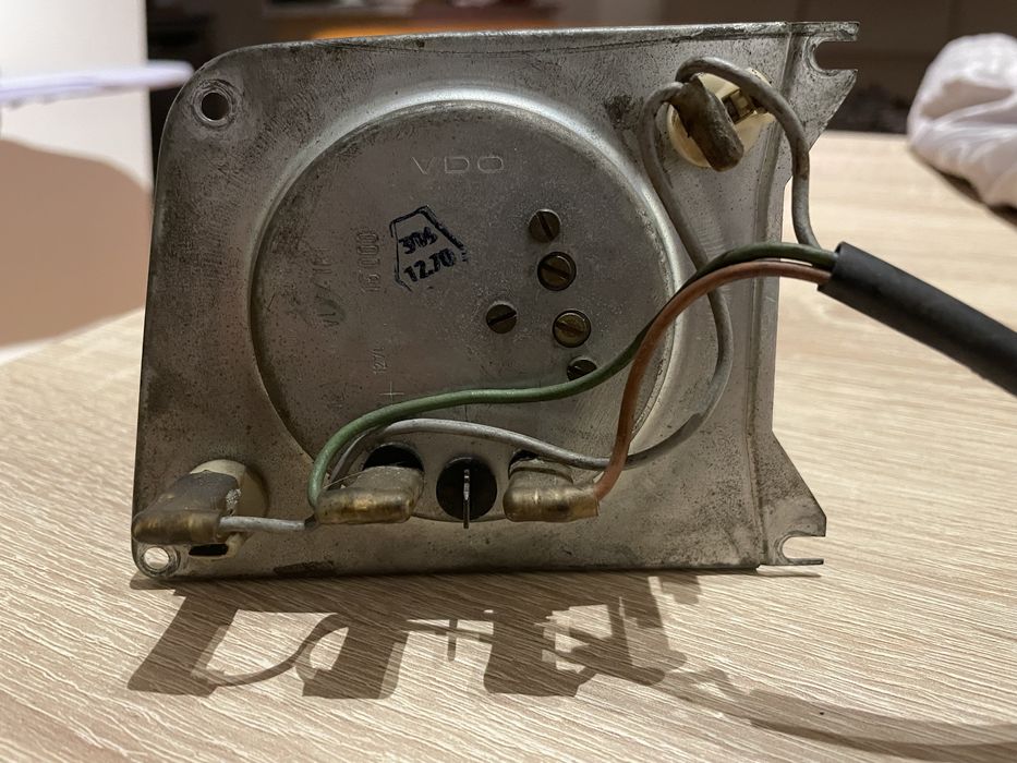 Conta rotações BMW 2002 fase 1